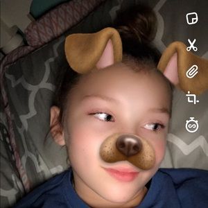 Meet your Posher, Addison